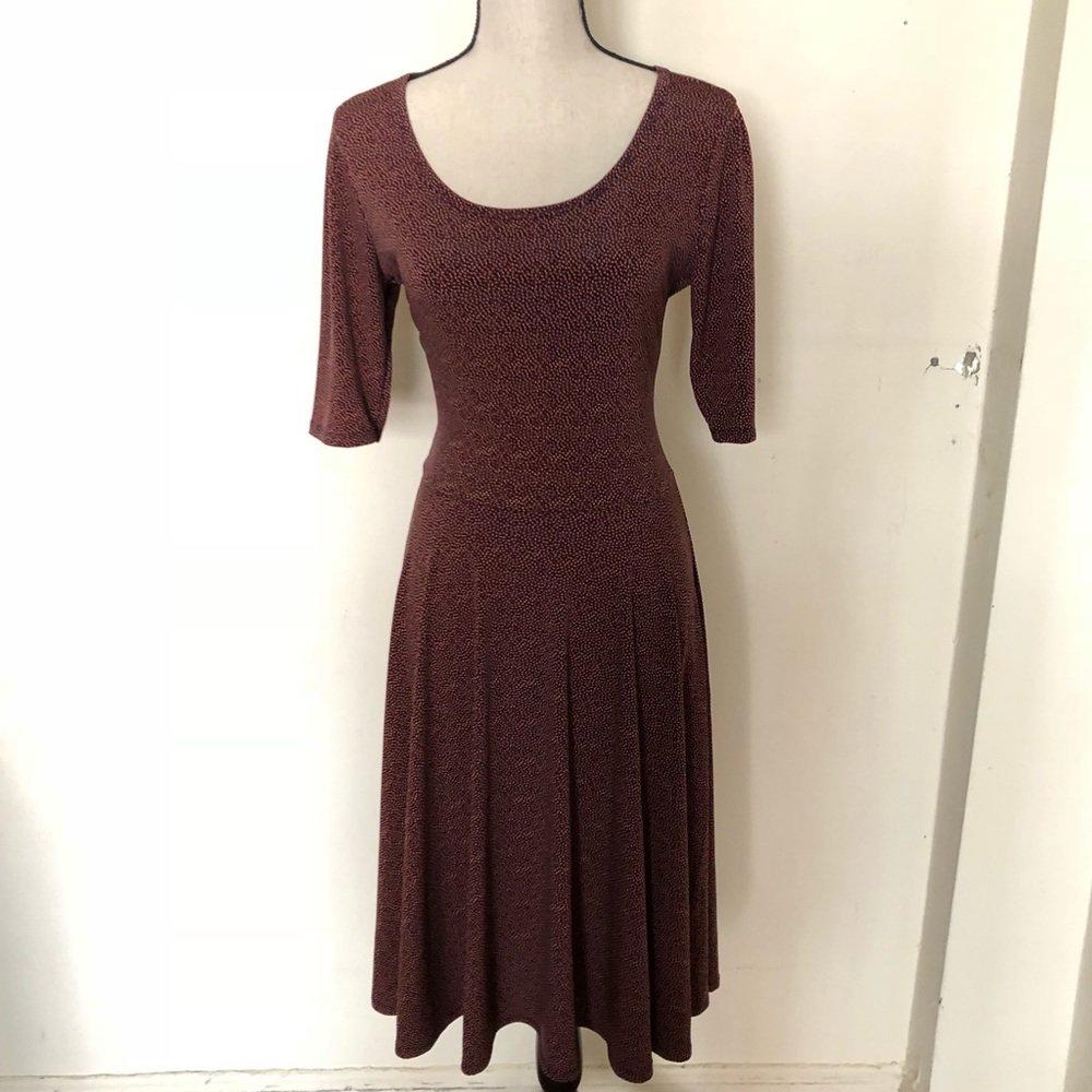 LulaRoe Nicole classic dress size L